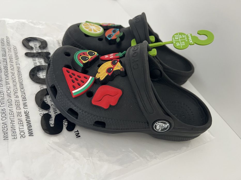 Детски чехлички Crocs