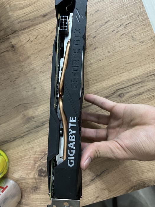 Видеокарта 1660ti