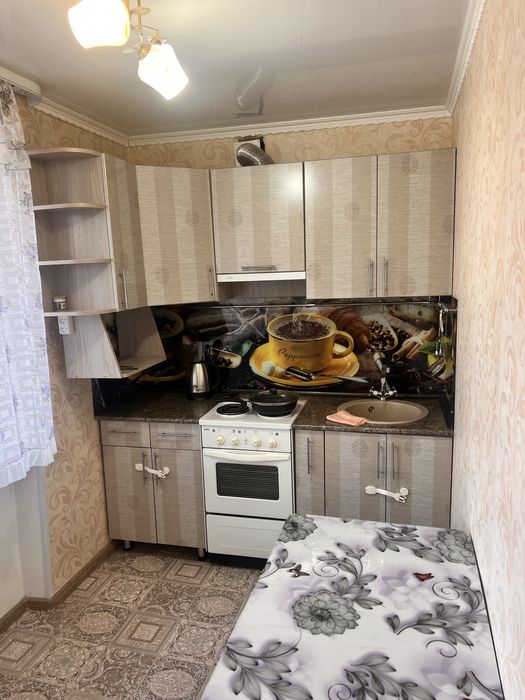 Продам однокомнатную на 7 районе