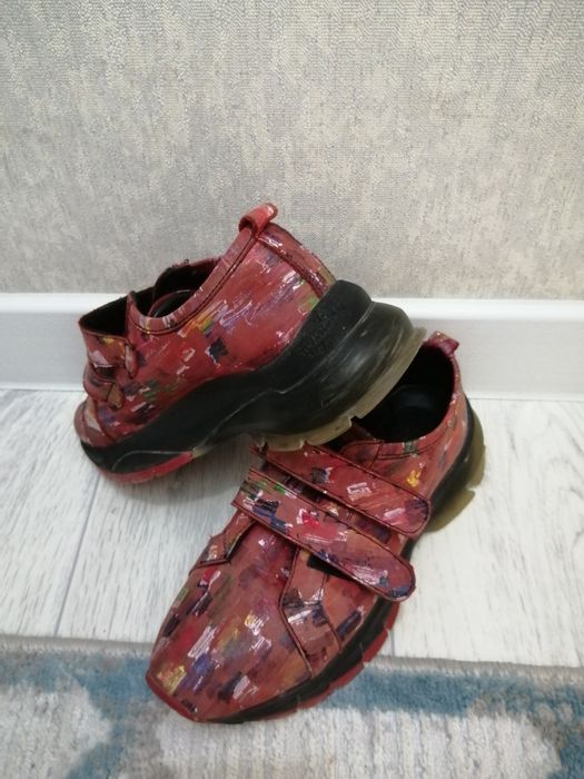 Әйелдер аяқ киімі