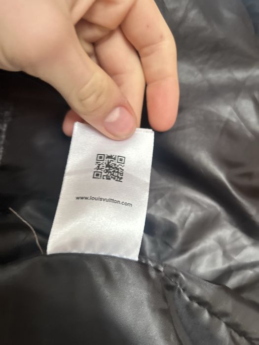 Vand geaca Louis Vuitton