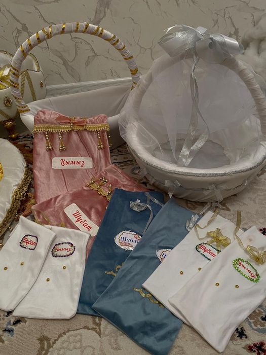 Корзинка сәукеле көрпеше