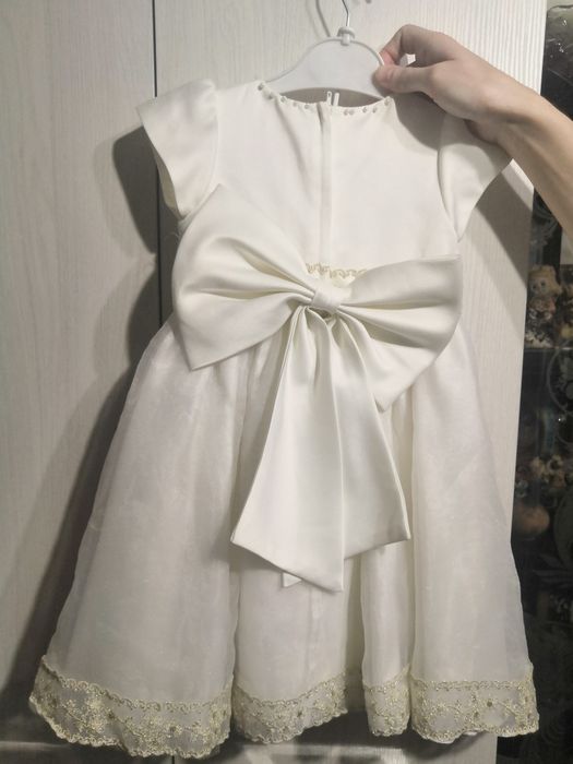 Детские вещи обувь.