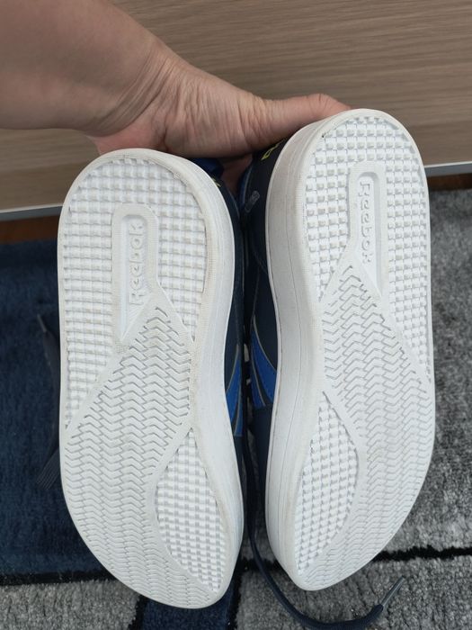 Adidași Reebok Nr 35