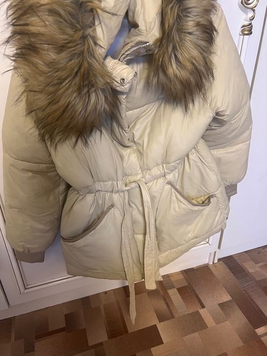 Продам куртки осенние