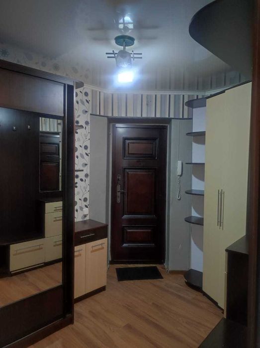Продам 2 комнатную квартиру