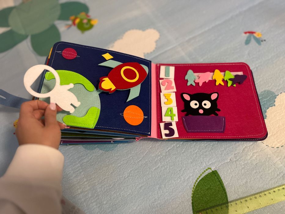 Тиха книга,голям размер,8 страници-16 картинки НОВА,монтесори,подарък