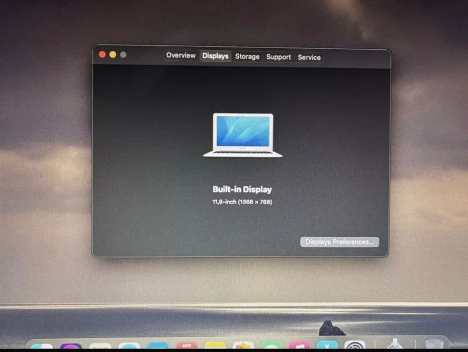 MacBook Air 11 8 gb RAM 128 ssd (1.6 cm grosime)