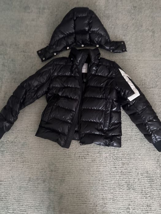 Geaca glossy puff de Moncler