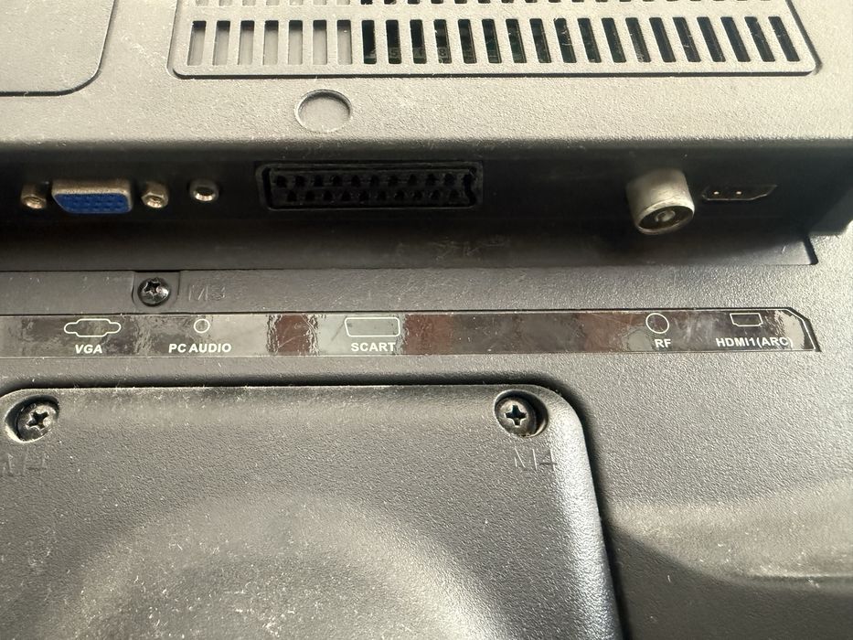 Tv Haier 75 cm stare buna