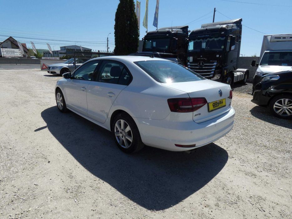VOLKSWAGEN Jetta 2016 — imagine 3