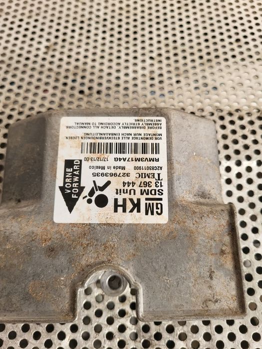 Calculator Modul ECU Airbag Opel Zafira B Astra H Cod 327963935 Dezmembrez Opel Zafira B 1.7 Cdti Euro 5 Motor A17DTR Cutie M32