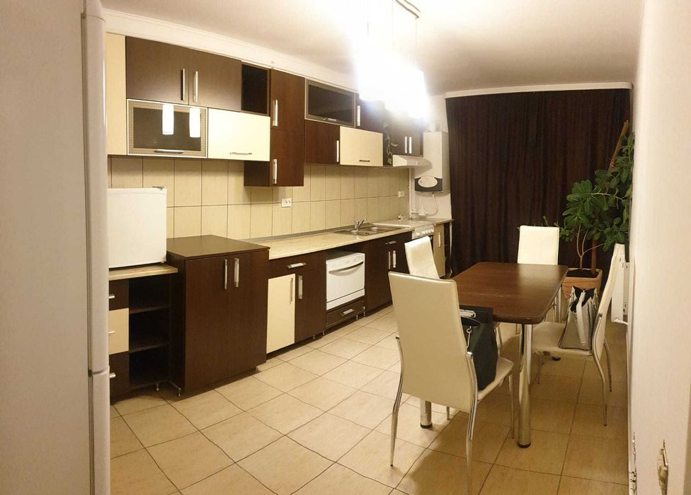 Apartament UNTOLD 4 persoane (la cerere 6) * parcare privata * 2 dormitoare