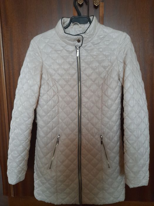 Продам куртку в отличном состоянии