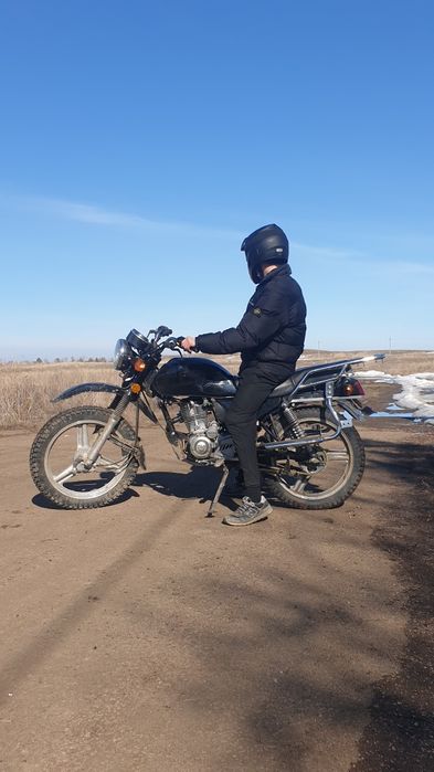 Мотоцикл 200 кубов