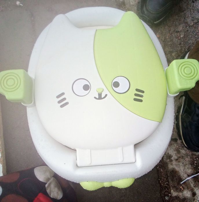 Детский горшок продам