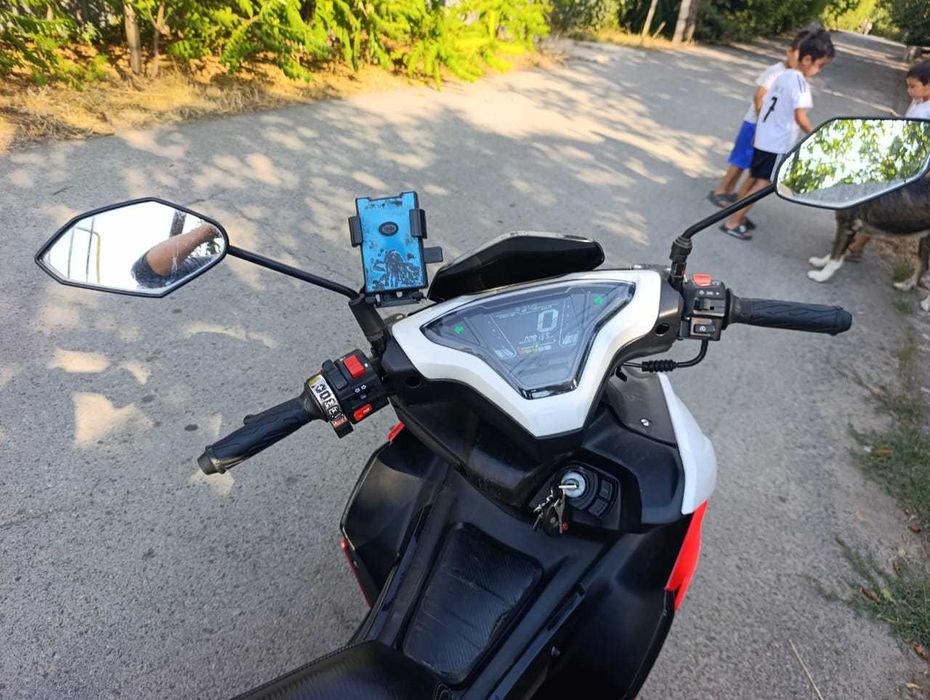 Скутер MIN-MIN 150 куб.