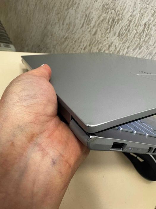 Ноутбук asus vivobook 16