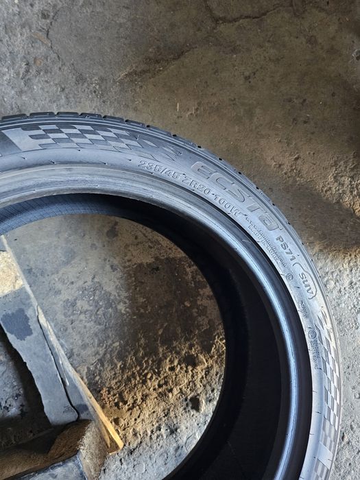 4 anvelope vara 235 45 20 Kumho 2022 6.4mm