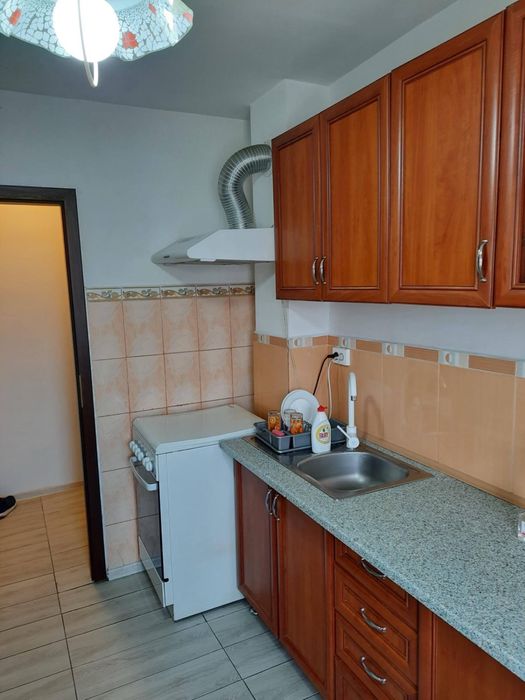 Proprietar inchiriez apartament 2 camere
