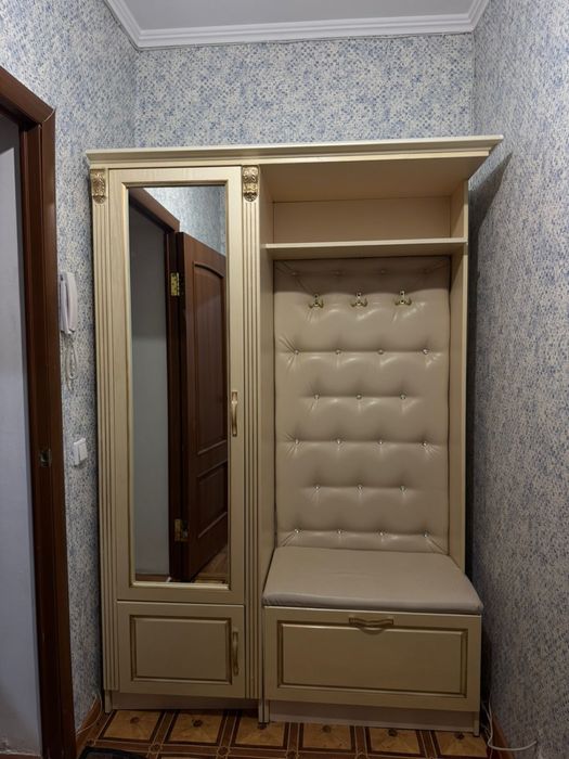 Компактный шкаф для дома