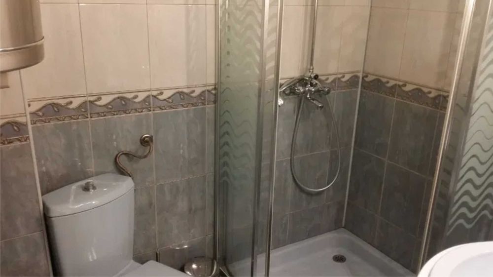 Дава се под наем Четиристаен апартамент в Велико Търново, Център - 65 кв.м за 331.5 € - Снимка #3