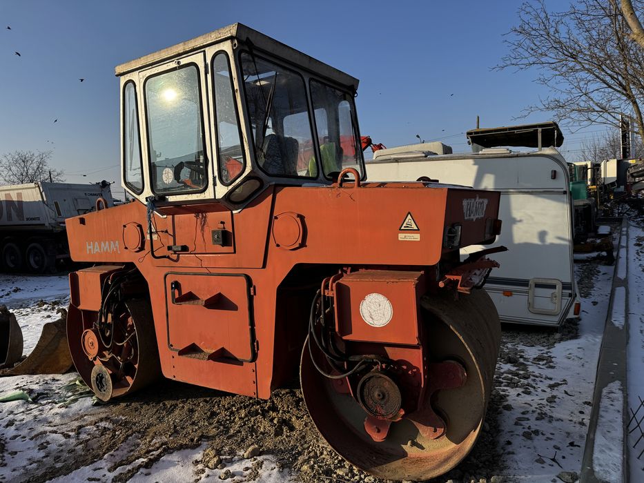 Compactor asfalt HAMM 8T