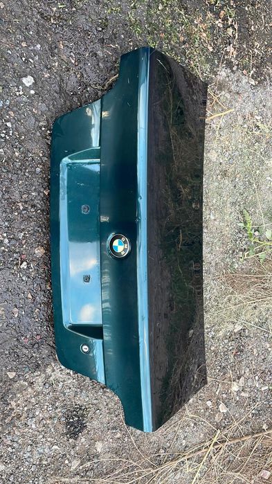 Продам багажник дверь БМВ е39