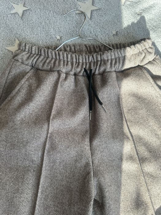 Продам брючки женские