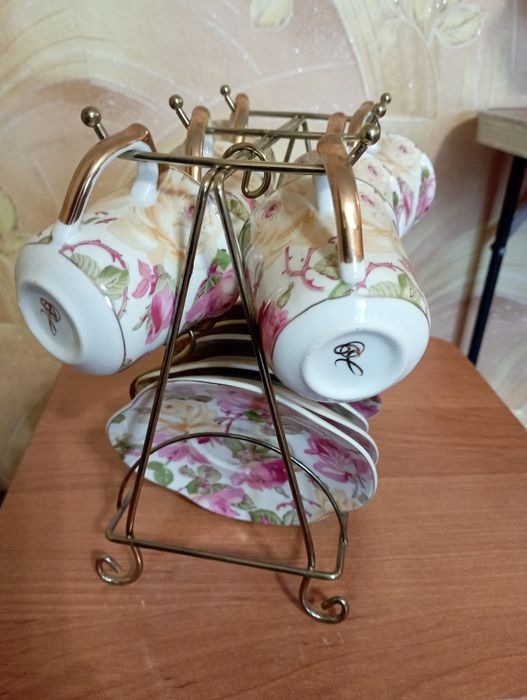 Продам чайный сервиз