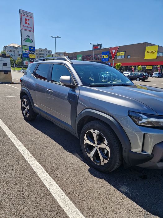 Vând Dacia Duster