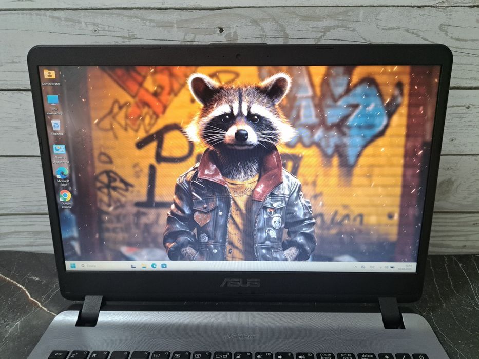 Продам ультрабук ASUS X507MA (идеал)