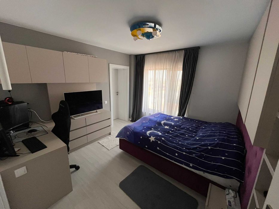 Apartament cu 3 camere de vanzare direct de la proprietar