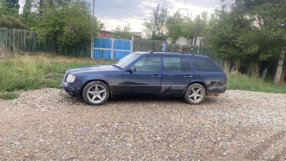 Продам диски на мерседес