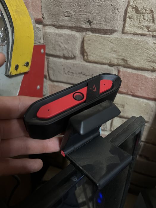 Продам веб камеру