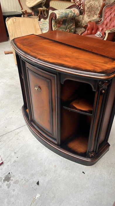 Comoda/consola recent reconditionata!