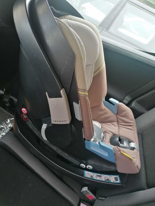 Cybex Aton 3 кош за кола с база