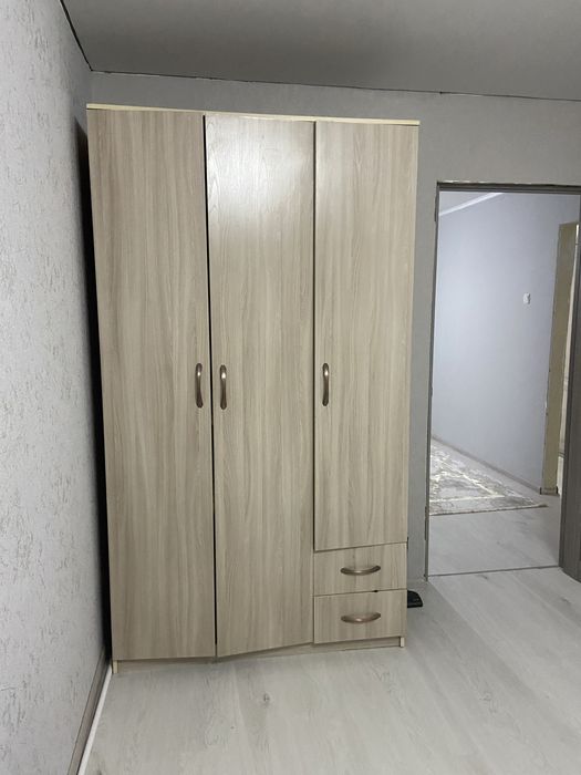 Продам шкаф для одежды