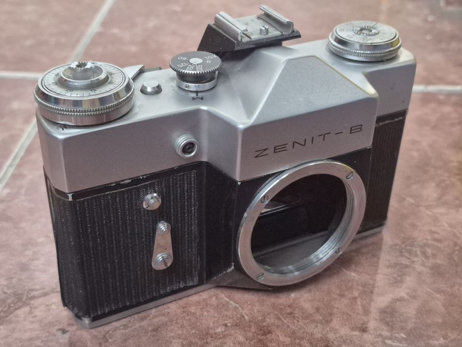 Body aparat foto Zenit B