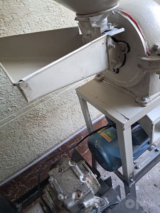 Oqqand apparti sotiladi komplekt