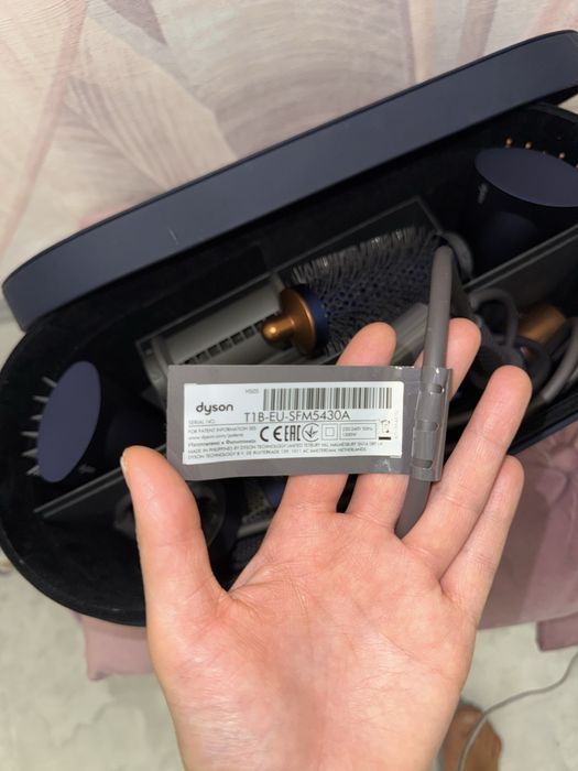 Dyson фен ,стайлер