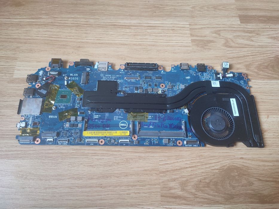 Placa de baza laptop Dell Precision 3510 - i5-6300HQ / AMD FirePro W5130M 2Gb
