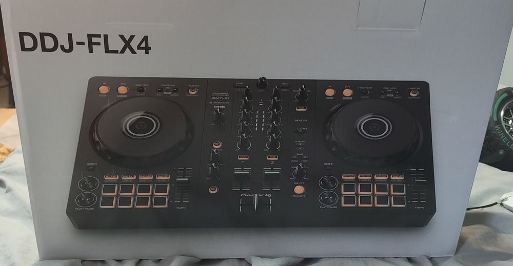 Dj контролер Pioneer flx4