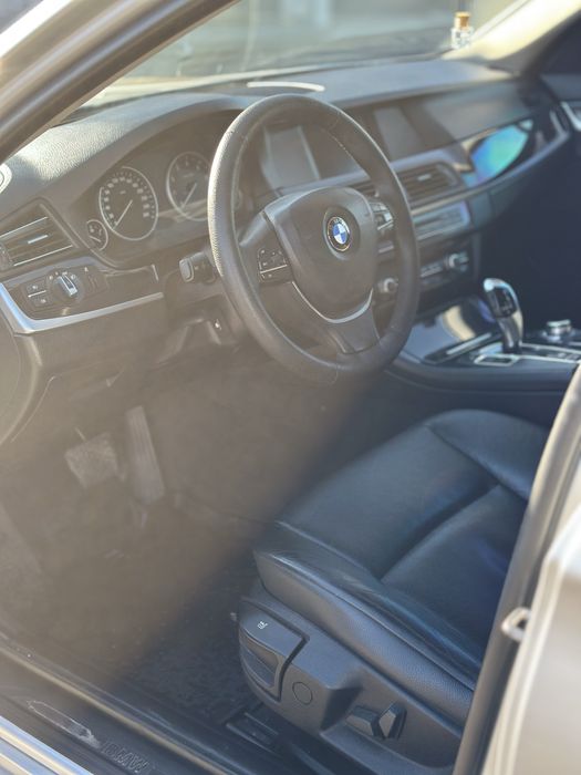 Продам BMW F10 520i