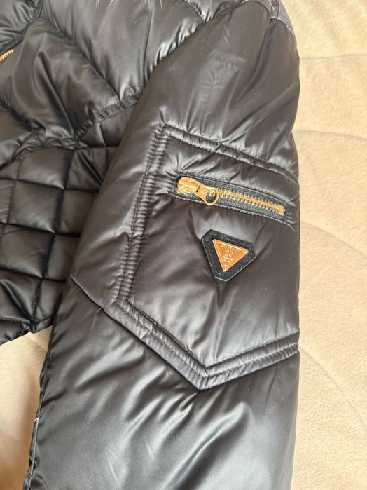 Дамско черно яке