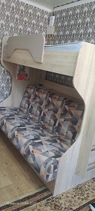 Двух ярусная  кровать