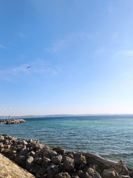 Vând Apartament cu două camere et 4 din 6 cu lift MIOVENI.