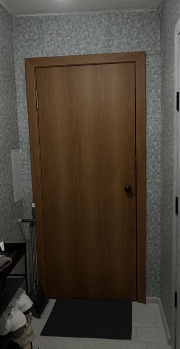 Продаю две входные двери от квартиры