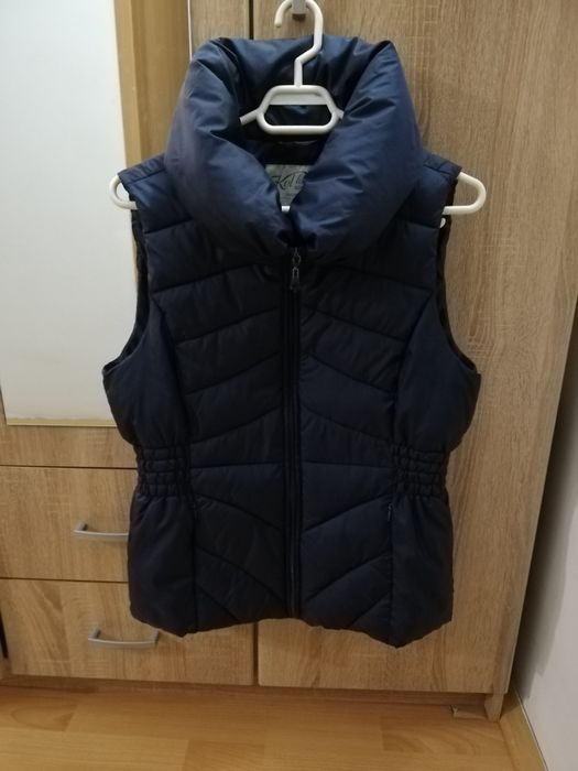 Vestă Kenvelo, stare f bună, mărime M.