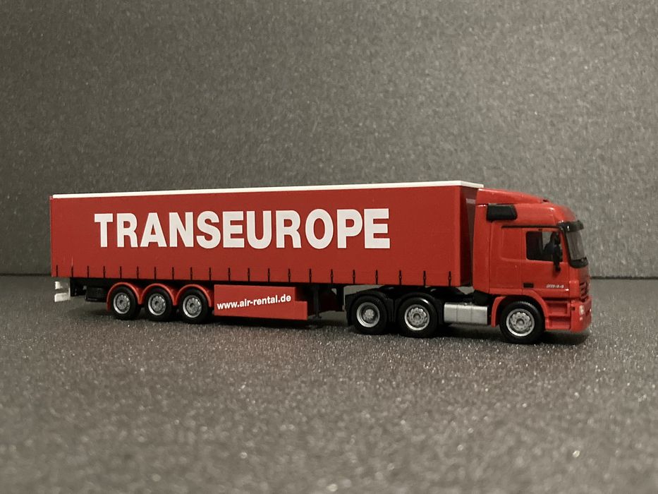 Камиончета Herpa 1:87 Mercedes Actros